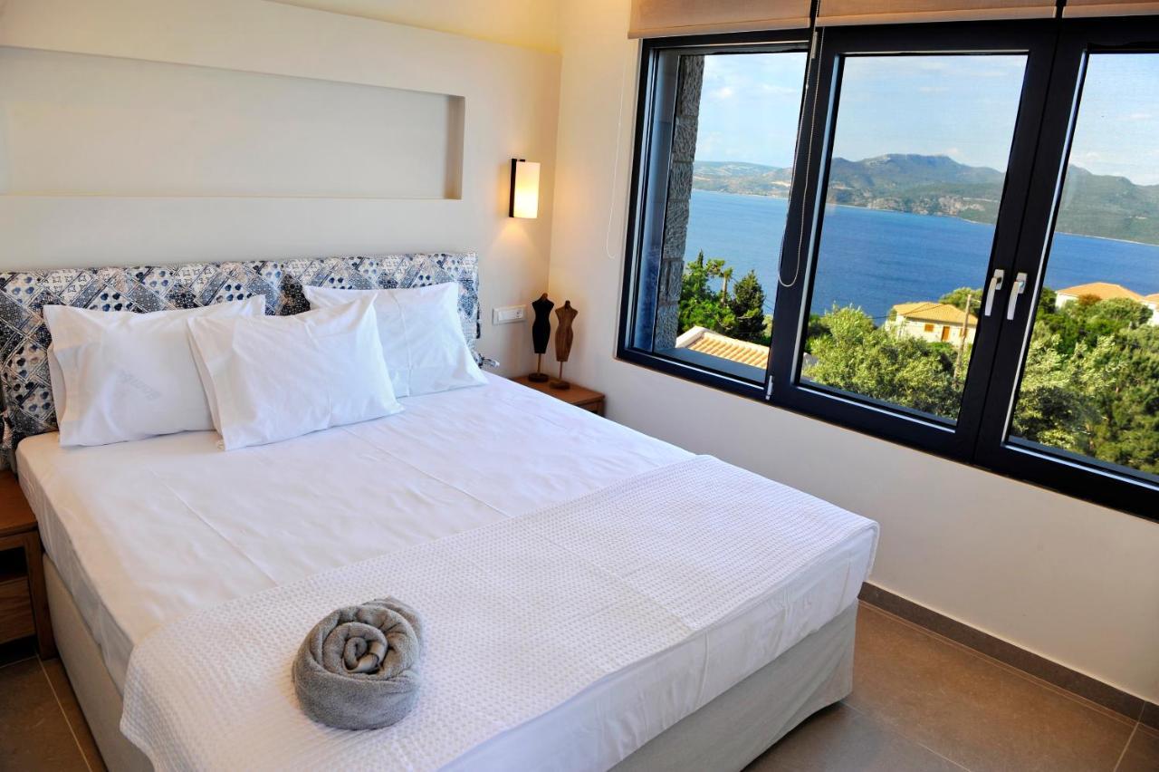 Ionian Stone Luxury Villa ニキアナ エクステリア 写真