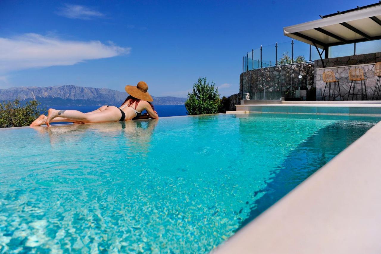 Ionian Stone Luxury Villa ニキアナ エクステリア 写真