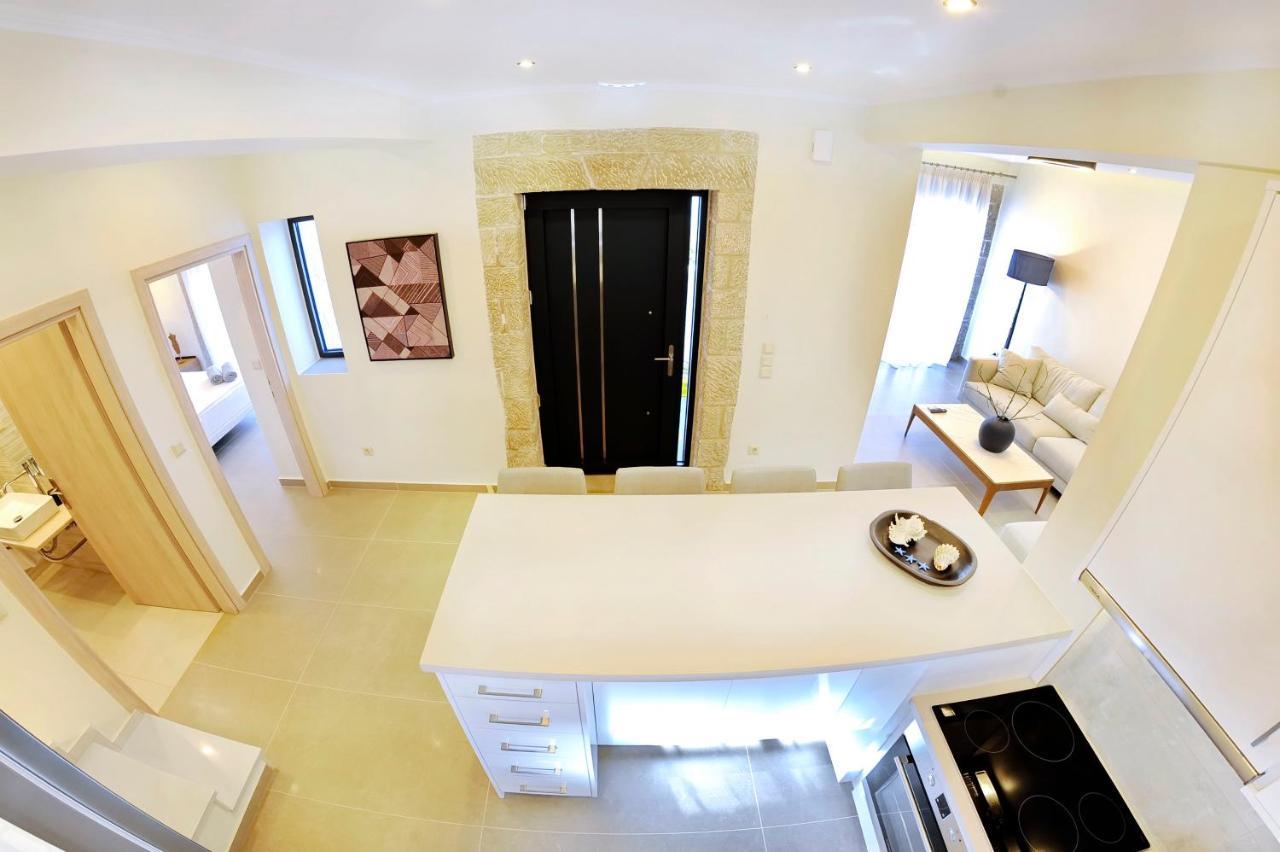 Ionian Stone Luxury Villa ニキアナ エクステリア 写真
