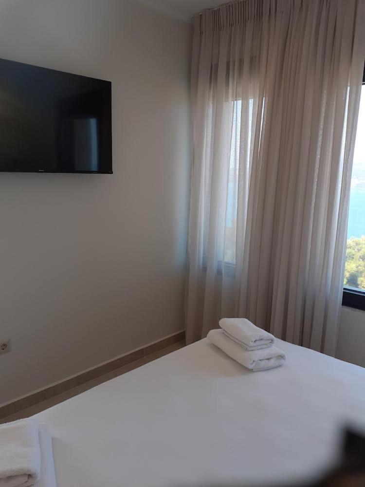 Ionian Stone Luxury Villa ニキアナ エクステリア 写真