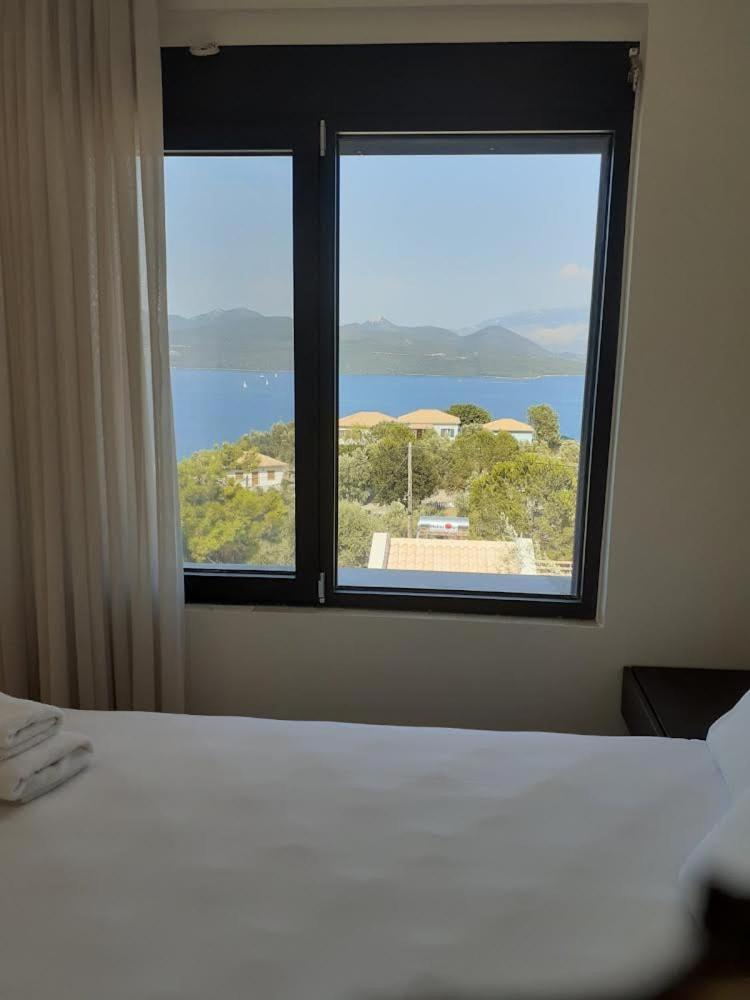 Ionian Stone Luxury Villa ニキアナ エクステリア 写真