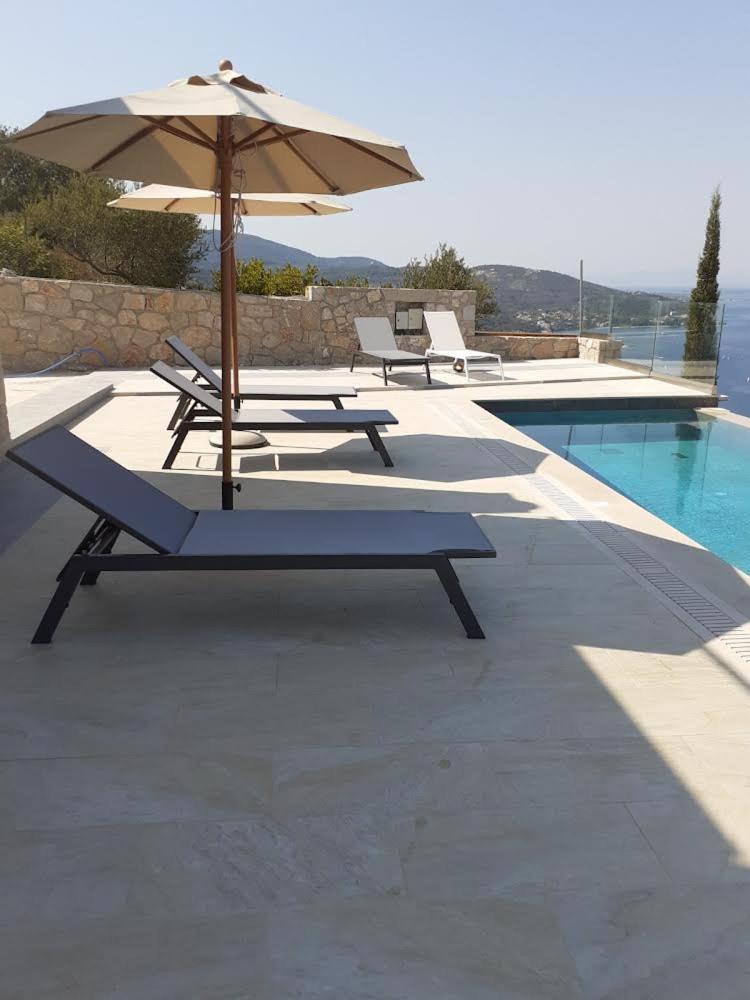 Ionian Stone Luxury Villa ニキアナ エクステリア 写真
